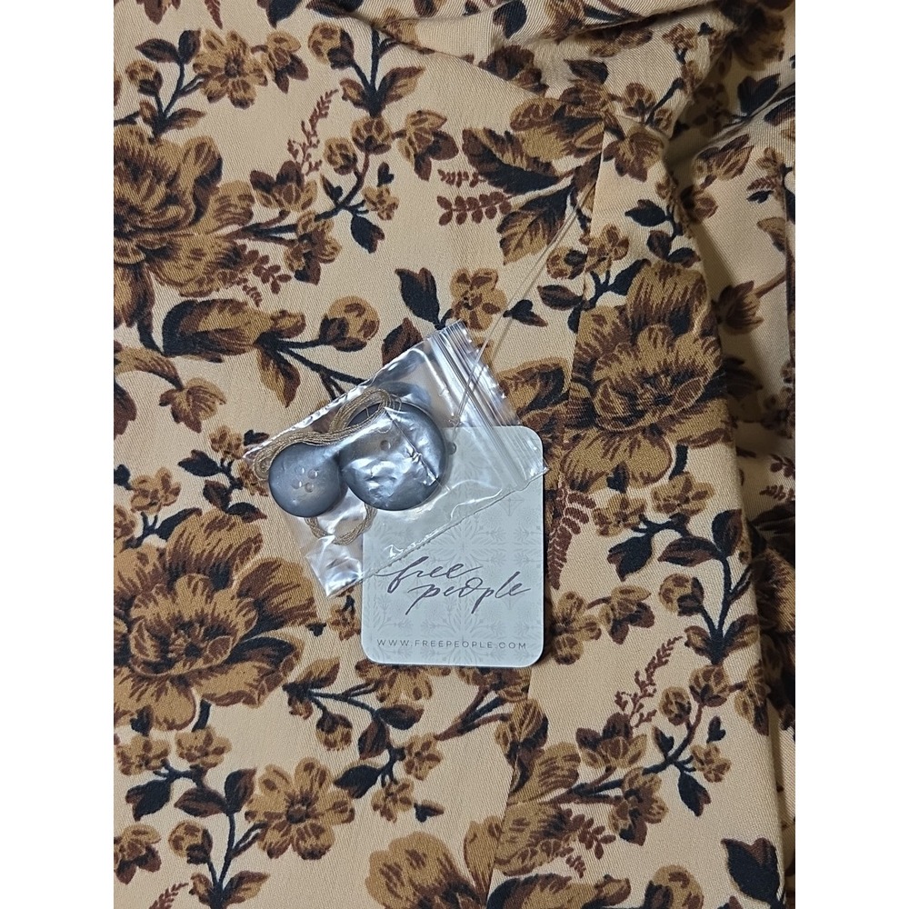 Free People Cali Floral Print Boxy Single Breasted Blazer Sand Sable Size L $168 - Picture 7 of 16